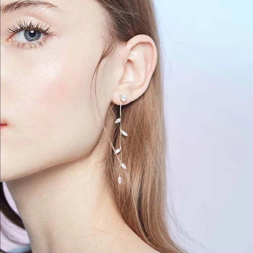 Rhinestone Leaf Drop Earrings - Picture 3 of 5